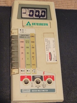 Vintage Fluke Handheld Digital Multimeter 8020A