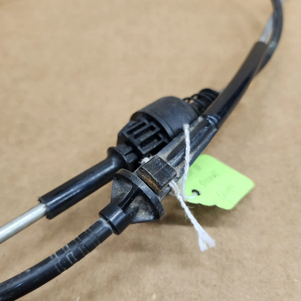 Cable de bloqueo de encendido 85 C4 Corvette 4+3 transmisión manual cambio bloqueo OE Foto 3 de 4