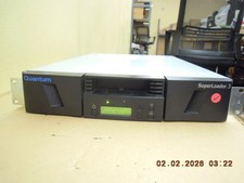 Quantum SuperLoader 3 Tape Autoloader Model L700  EC-L2PAE-YF  Read 1st
