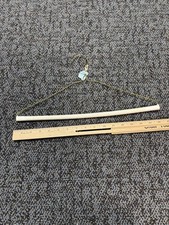 Clothes Hanger 48