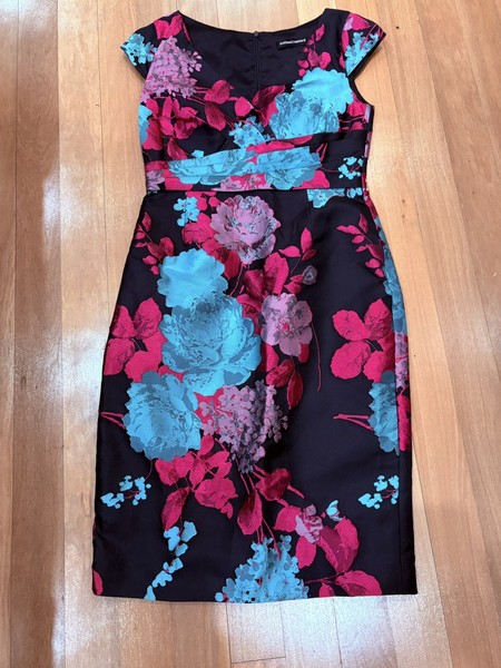 Anthea Crawford Dress Size 12 Floral Design Australian high quality material 