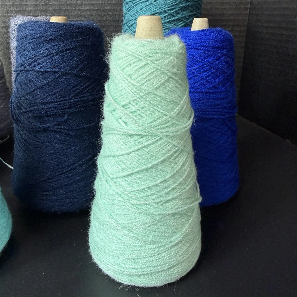 3+ lb Lot Of 8 Acrylic Knitting Machine Yarn Cones Needlework Weaving Knit - Image 4 of 4