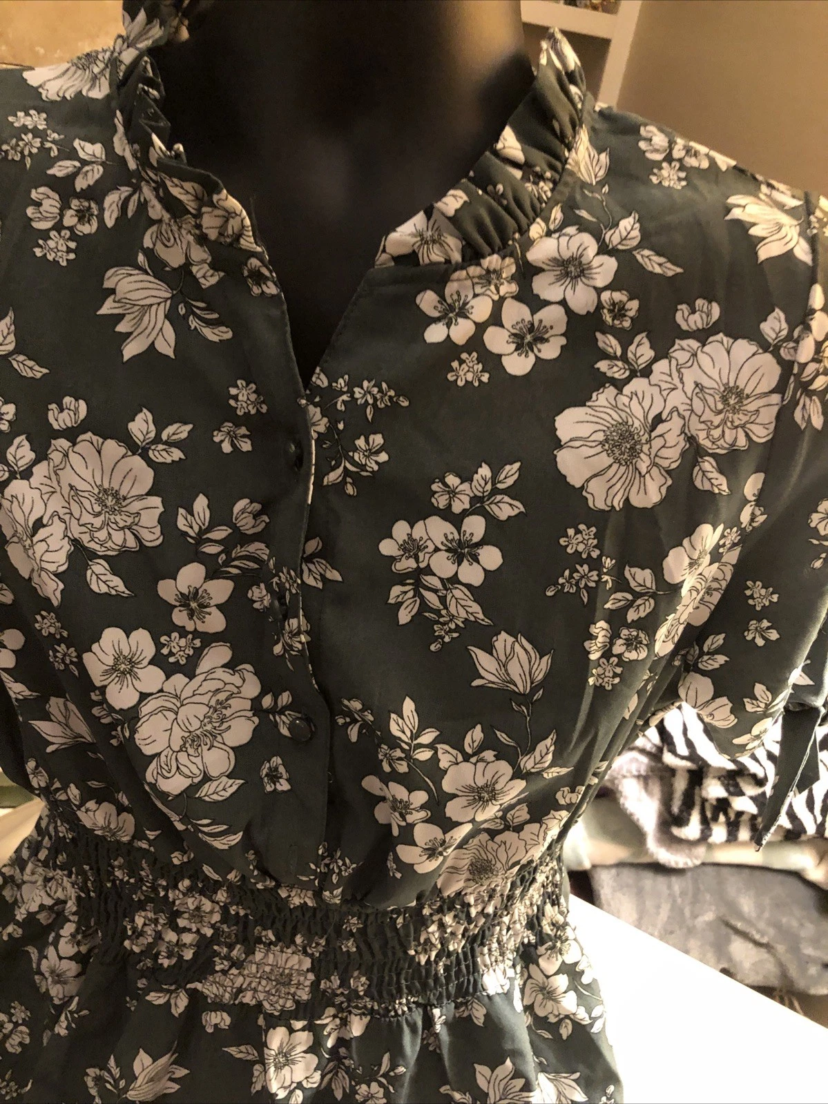 OFF WHITE Abito floreale J for Justify estate autunno. Taglia L misto cotone verde e bianco sporco