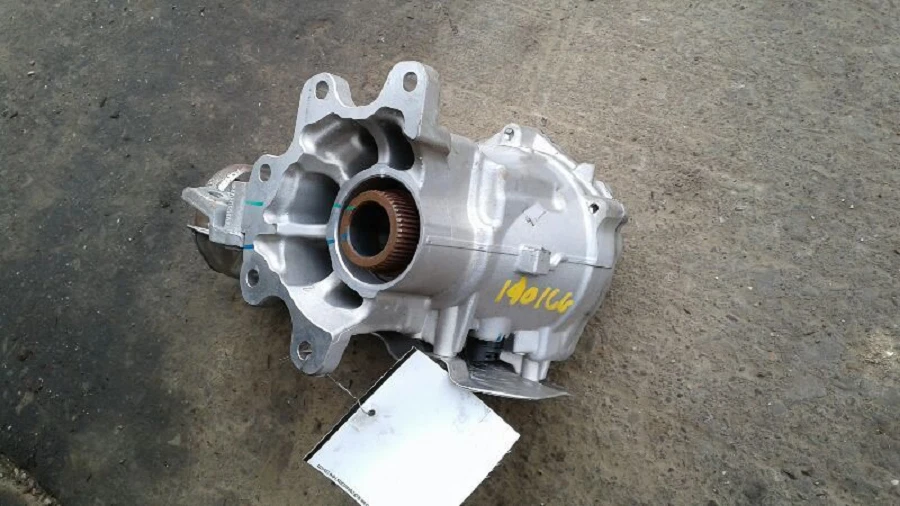 2018-2022 Volvo XC60 Transfer Case Assembly OEM - Image 3 of 4