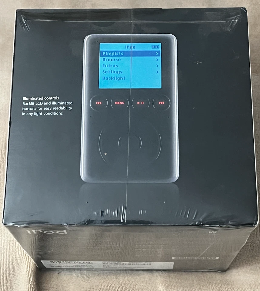 NEW IN BOX Apple IPOD 40 GB CLASSIC 3rd Gen M9245LL/A 2003 - Image 4 of 4