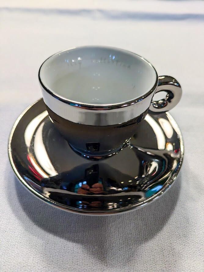 illy Art Collection VERY RARE DAVID BYRNE SILVER ESPRESSO CUP 1998 NEW INC. BOX