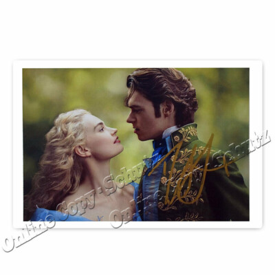Richard Madden - Actor - Autogrammfotokarte [AK3]