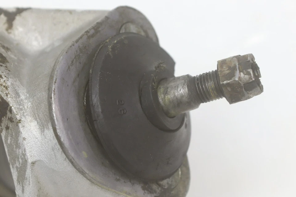 Polaris Trail Boss 350L 4x4 90 Hubstrut Knuckle Left Front 1843034 52404 - Image 3 of 4