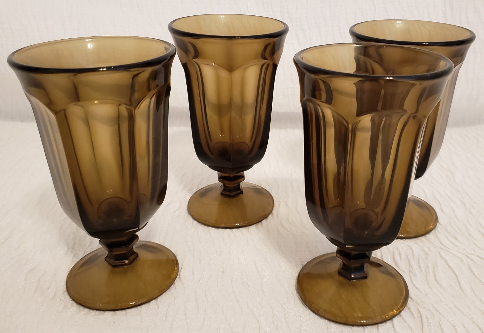 4 Good Vintage Imperial Glass 6-1/2" Old Williamsburg Brown Water Goblets 1970s