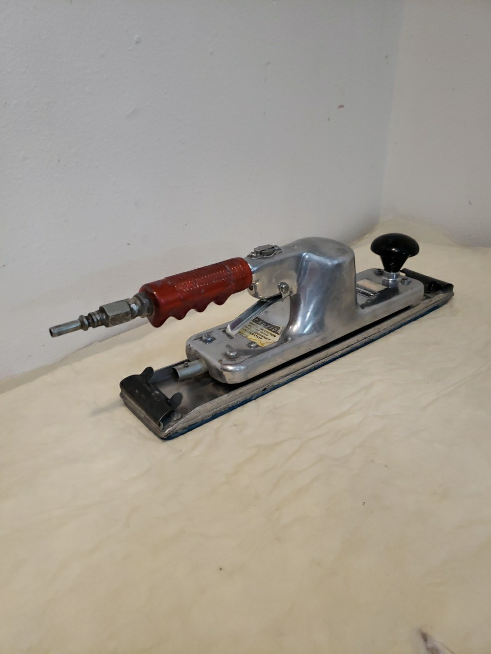 Hutchins Pneumatic Longboard Speed Air Sander Model 800 Straight Line