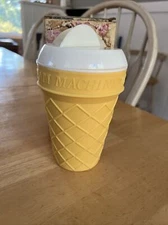 New Vintage The Incredible Ice Cream Machine Hong Kong 1986 homemade soft serve