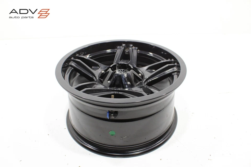 2021 JEEP GLADIATOR WHEEL RIM 17" 17x8.5J & CENTER CAP & TPMS SENSOR - Image 4 of 4