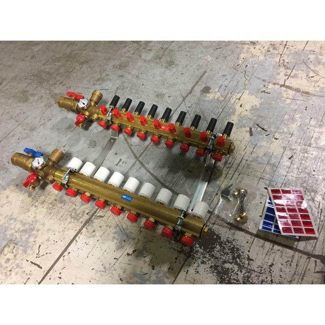 ZURN QHPM9 9 PORT "ACCUFLOW" PREASSEMBLED RADIANT HEATING MANIFOLD eBay