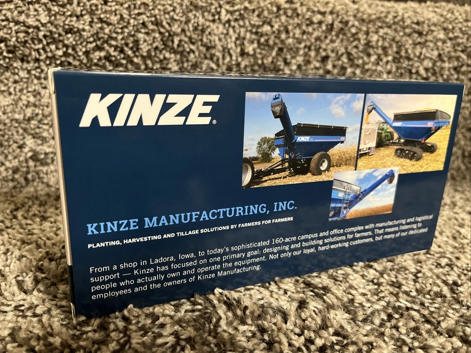 2022 SPECCAST 1:64 KINZE 1051 TRACKED GRAIN CART WAGON NEW!! - Image 3 of 3
