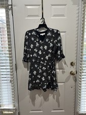 Loft Size 8 Black Floral Wrap Style Mini Dress Tie At Waist 3/4 Bell Sleeves