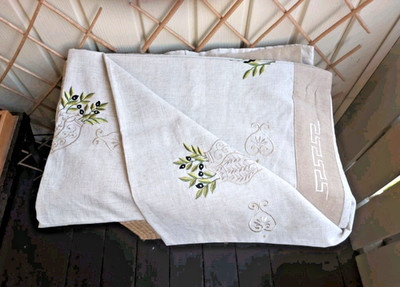 Kedima Greek Art Embroidered Linen Olive Design XL Table Cloth 104''×70''