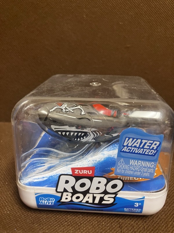 Zuru Robo Alive Robotic Boats Shark Boat Gray