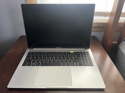 IPASON Storm Dragon P3 16'' Laptop Intel i5, Iris Xe Graphics, 16GB DDR4 RAM, 1TB