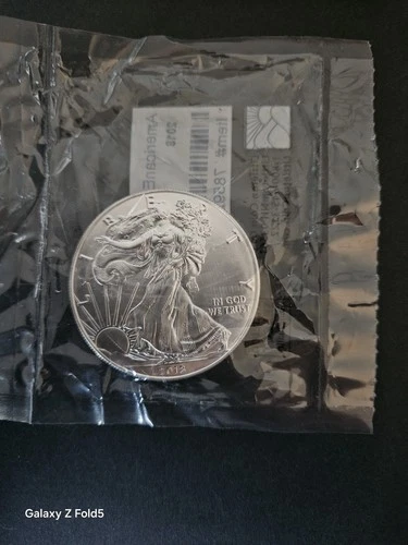2018 American Silver Eagle 1 oz .999 Fine Silver Dollar Uncirculated