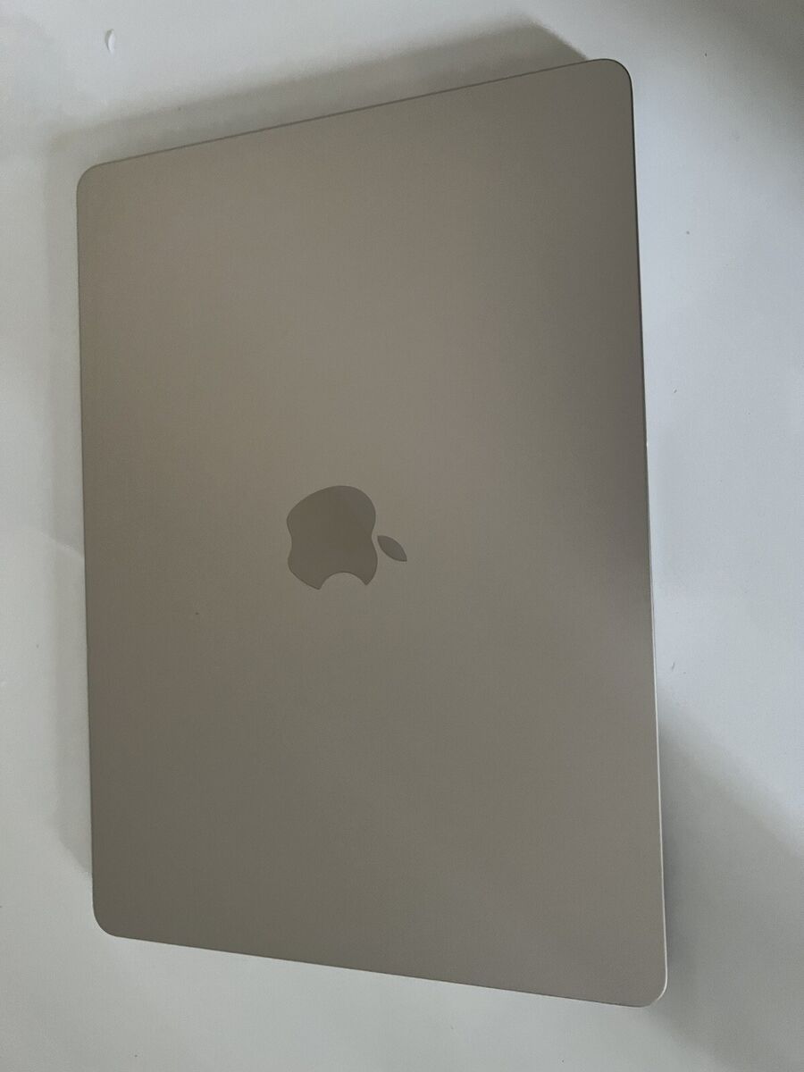 Apple Macbook Air 13.6 Apple Macbook Air 13.6