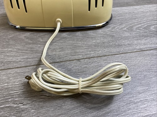 Vintage Dr. Scholls Electric Dual Foot Vibrating Massager No. 411 - Color Cream - Picture 9 of 11