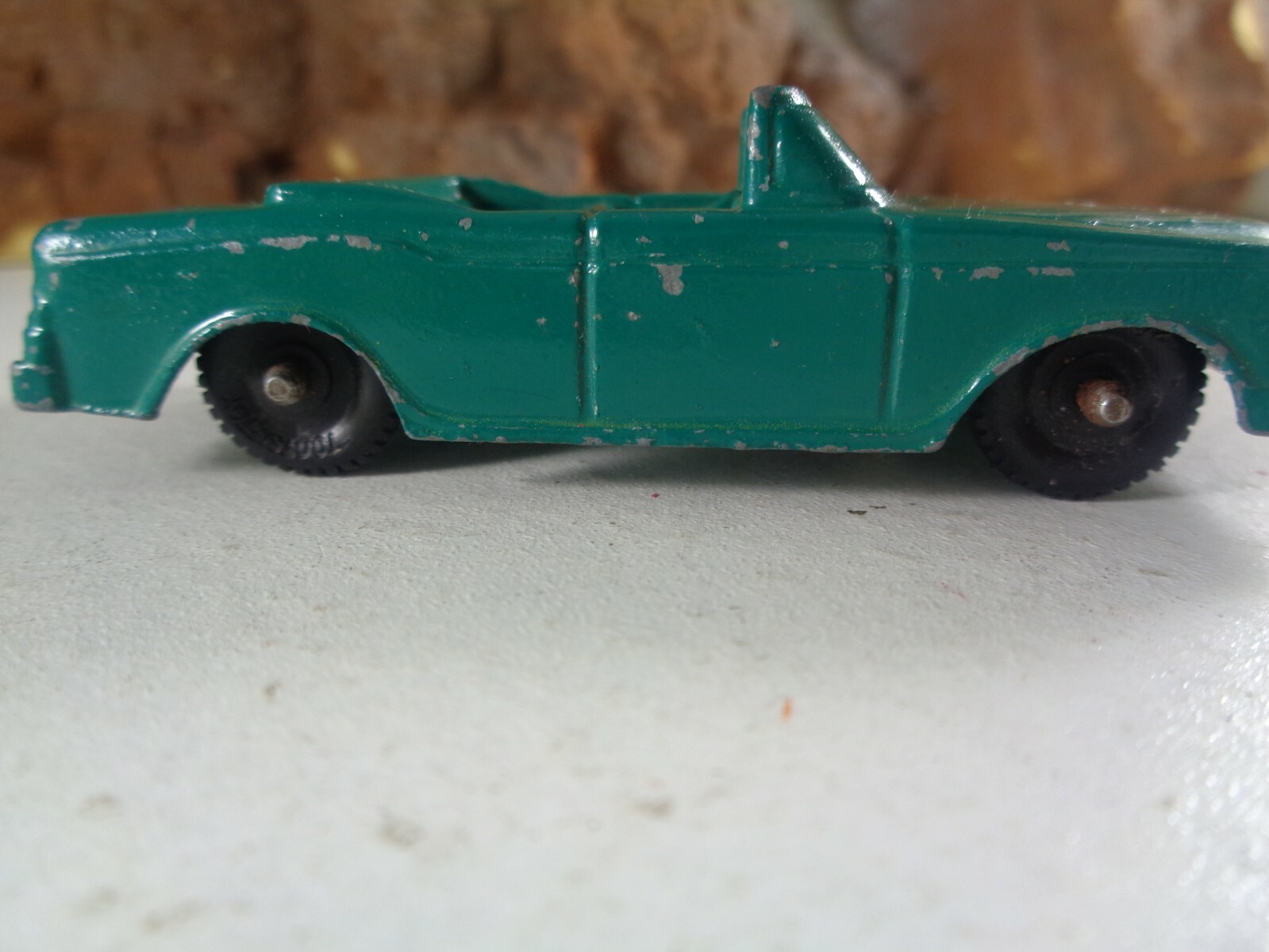 Picture 4 of 11