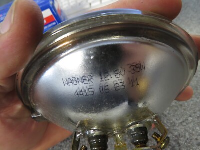 ワグナー　Wagner Fog Lampシールドビーム4415 A  中古品 Amazon.com: Wagner Lighting 4415 Standard Multi-Purpose