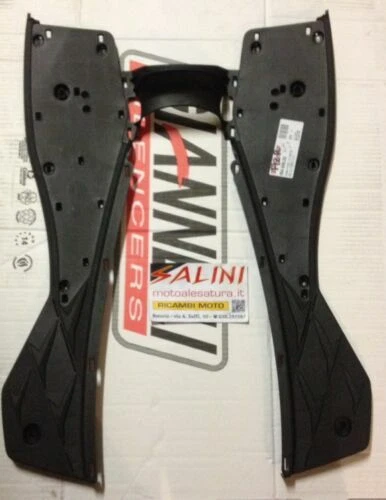 Pedane e morsetti Malaguti per scooter