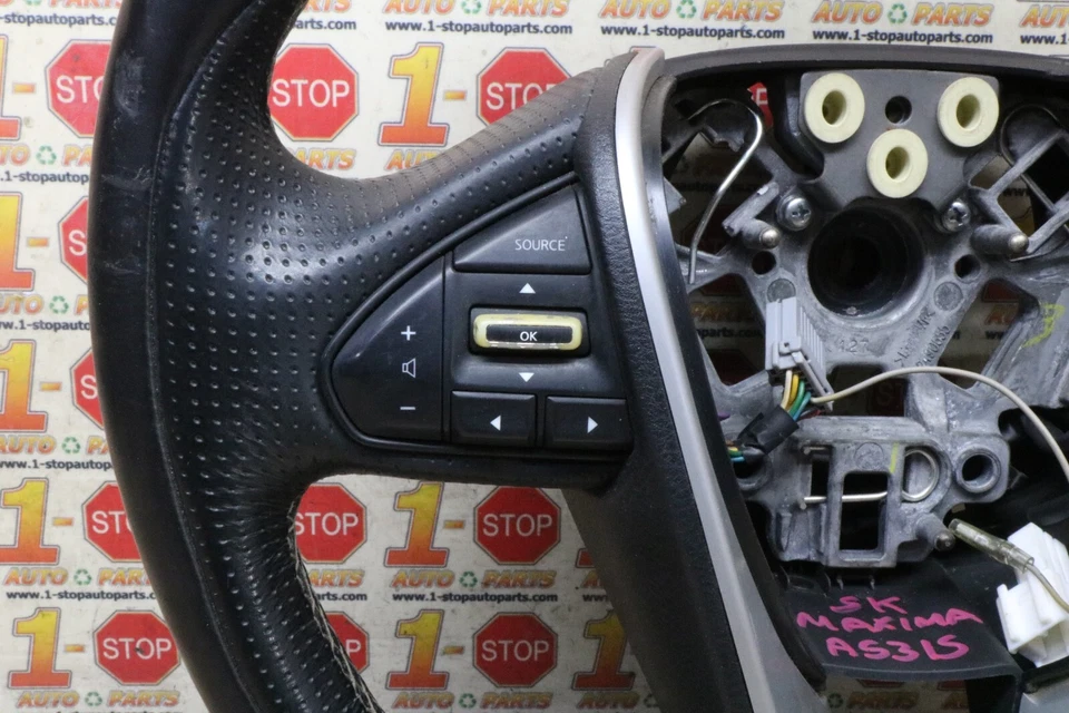 2016-2018 NISSAN MAXIMA LEATHER STEERING WHEEL W/ SWITCHES ASSY 48430-4RD1A OEM - Image 4 of 4