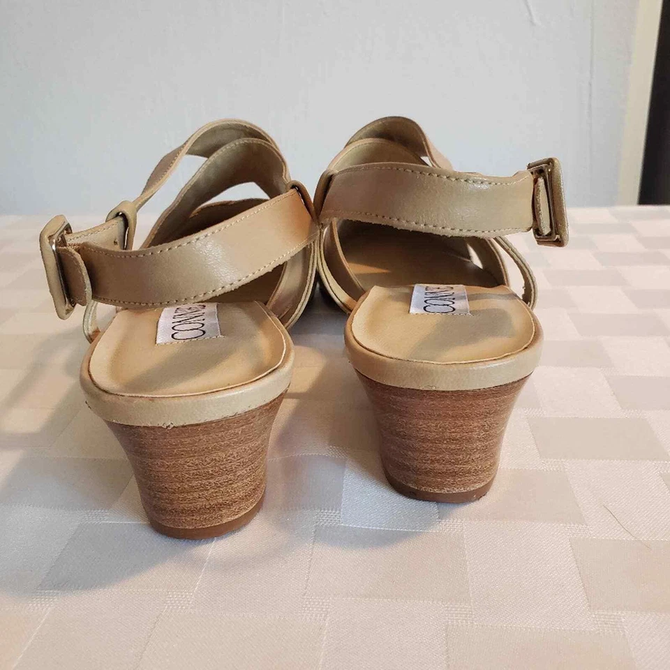 Cross Cut Tan Women's Sandals Size 7.5 Foto 4 de 4