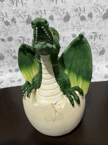 Dragon Figurine Collectable Hatching Egg  Ornament / Incense burner - Afbeelding 1 van 7