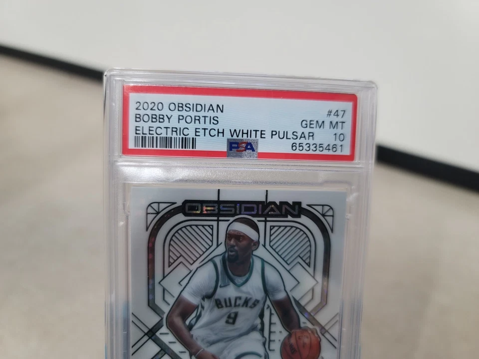 2020/21 Obsidian White Pulsar Electric Etch Bobby Portis SP #47 PSA 10 T6390 - Image 2 of 4