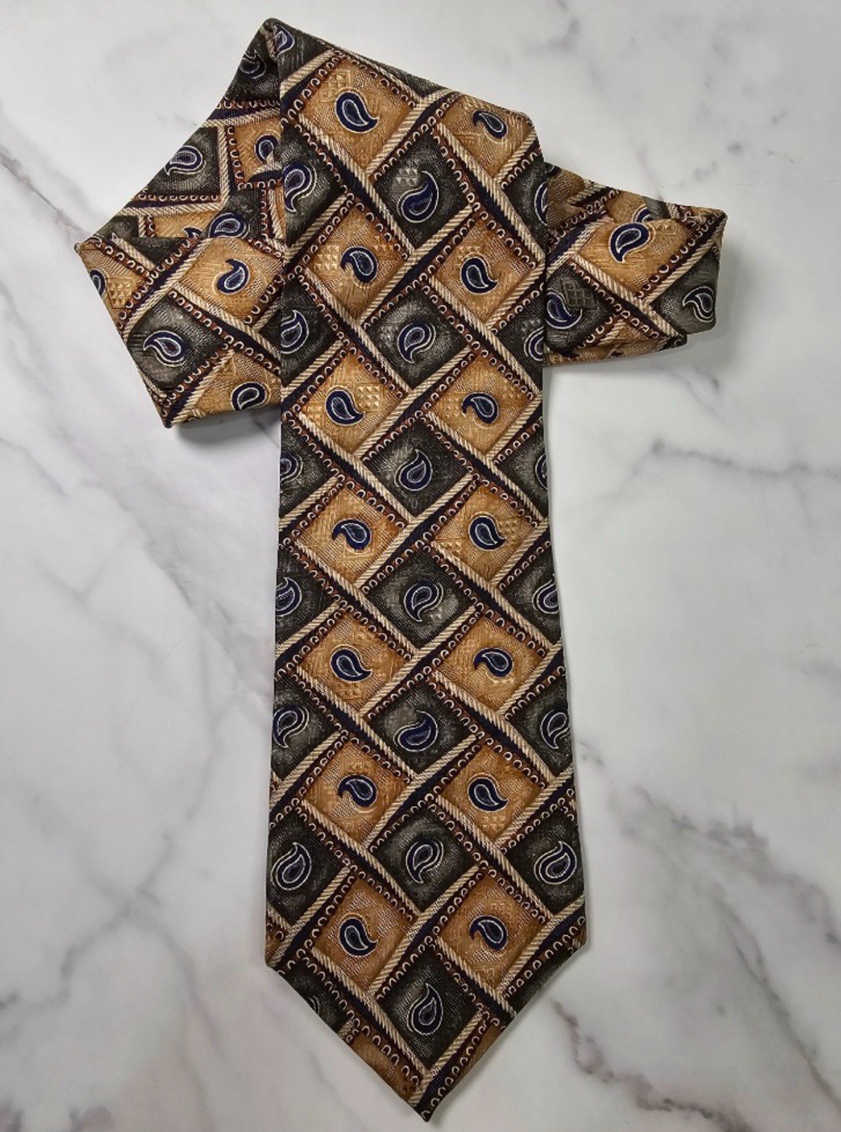 Perry Ellis Portfolio Multicolor Pattern Design T… - image 1