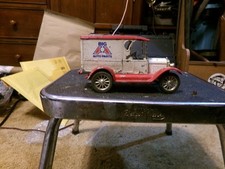 bank ertl metal truck v