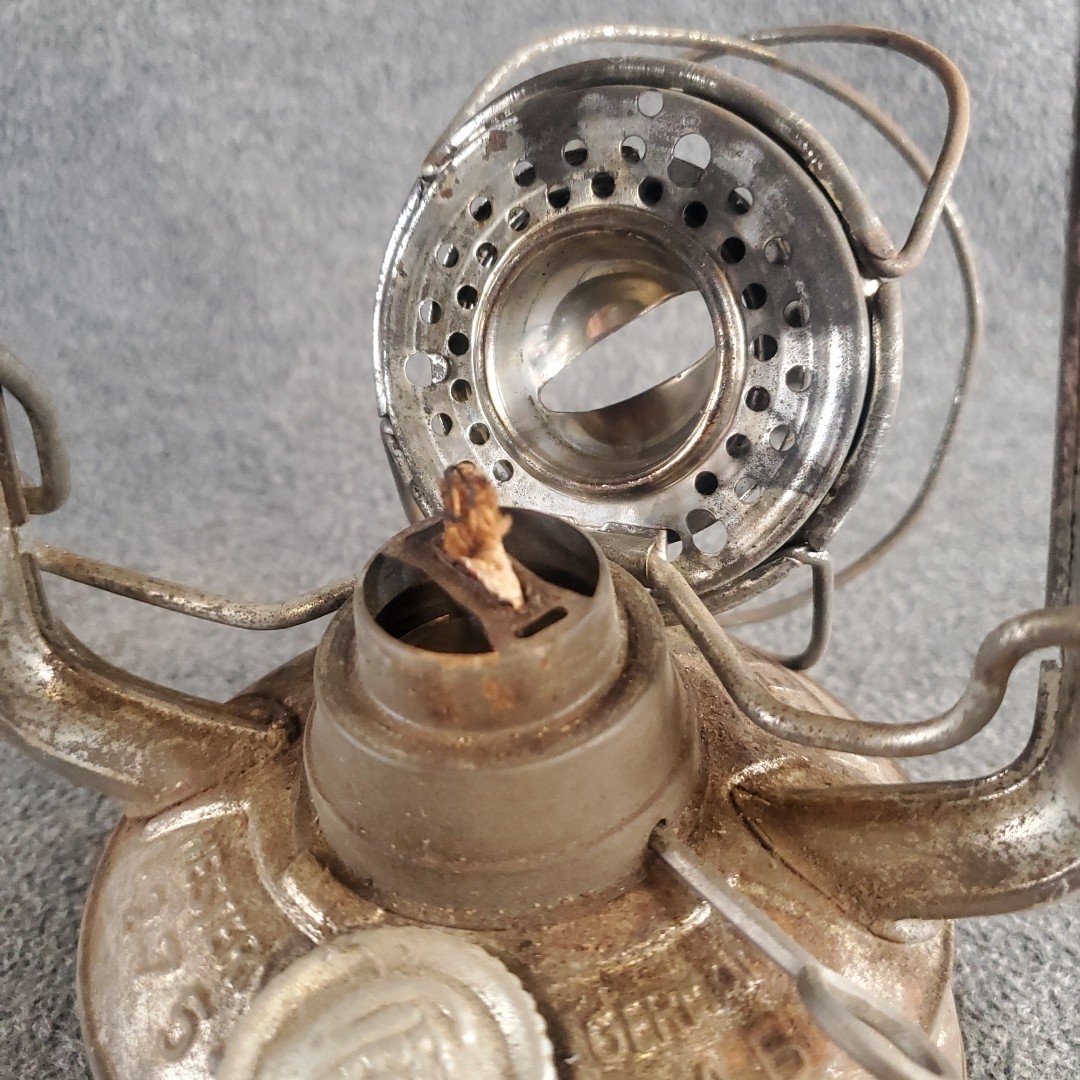 Feuerhand Baby 275 Vintage Kerosene Lantern West German With Suprax Glass Globe 