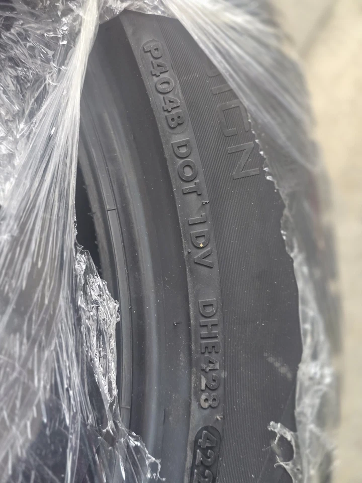 Vredestein WinTrac Pro 255/40 R21 102V XL M+S - Bild 2 von 2