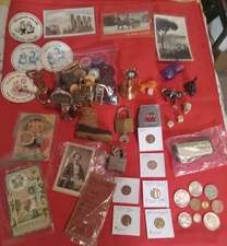 JUNK DRAWER VTG COLLECTIBLES COINS EPHEMERA PLASTIC BUTTONS LOCKS+
