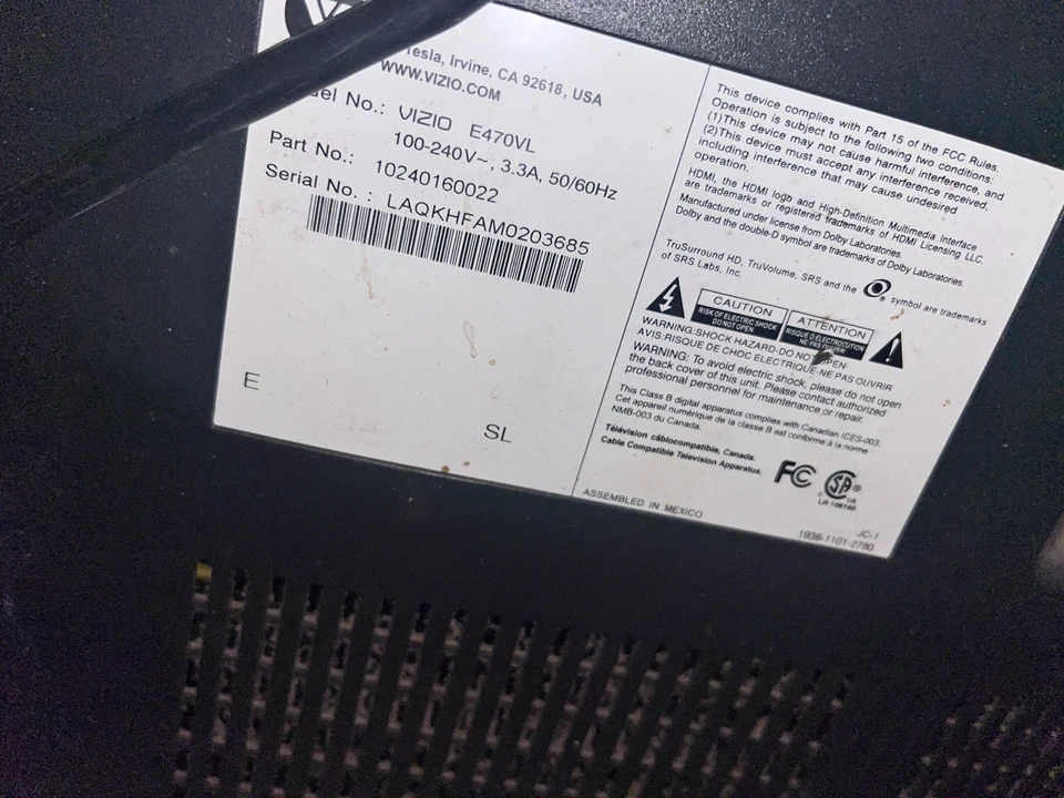 Vizio E470 Television. Great Tv. Comes with Remote.. Excellent Condition - Image 3 of 3