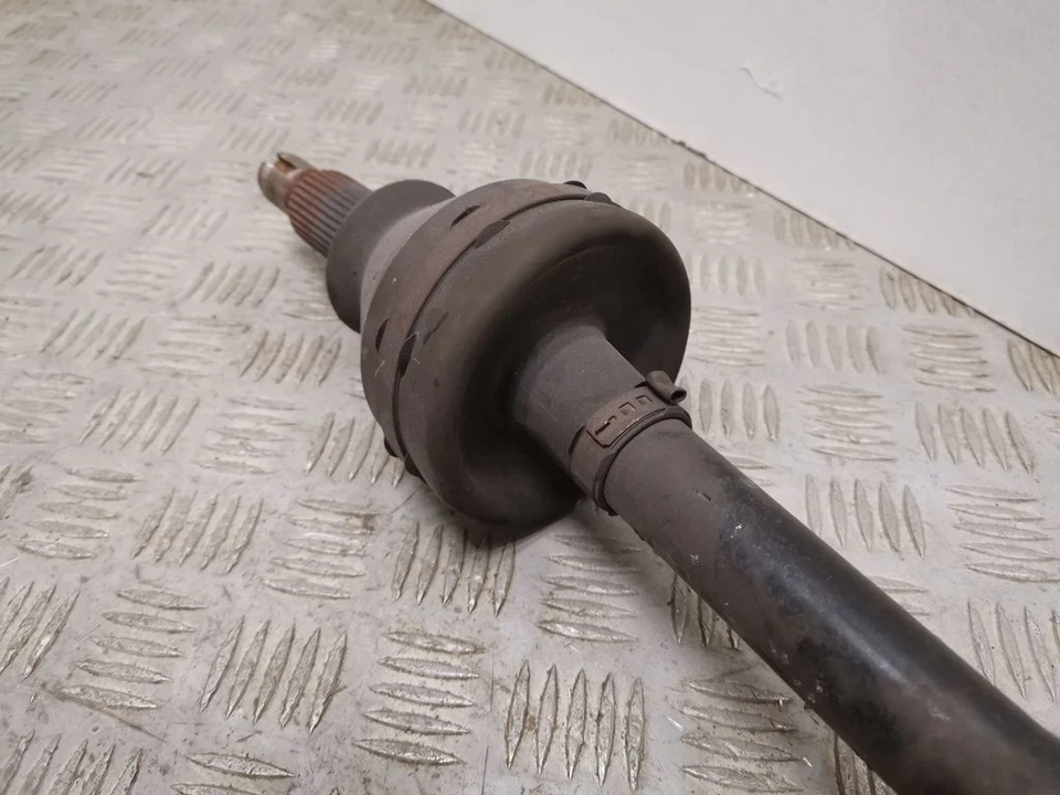 Maserati Ghibli 2015 Rear Right Driveshaft Rear 10270632 Petrol 302kW - Image 4 of 4