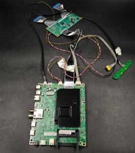 Philips 715GA564-M0E-B00-005Y CCPD.TC575.009 V1.0 TV-Platine - Funktioniert