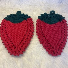 2 Set Vintage Crocheted Strawberry Trivet Pot Holders Double Sided Never Used