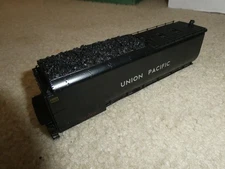 MTH HO Scale Diecast Union Pacific Tender Body or Shell with Board 6" Long