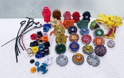 Beyblade Metal Fusion Lot Of 16 Hasbro Metal Fight Beyblades & Launchers