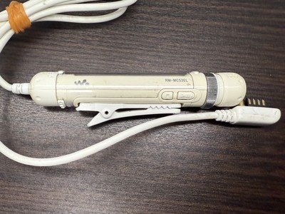 SONY CD Walkman portable player D-NE730 MP3 ATRAC White Working