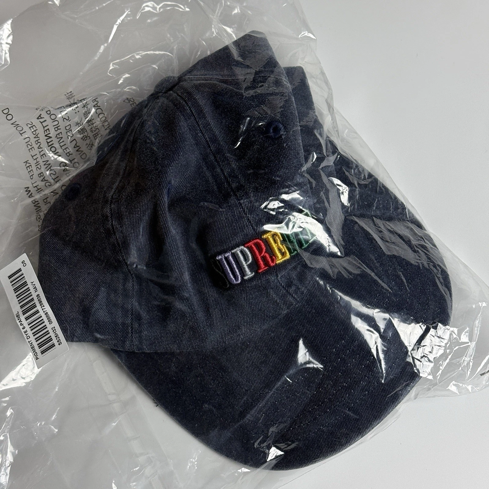 Casquette 6 panneaux bleu marine Supreme Pigment Dye chapeau lavé