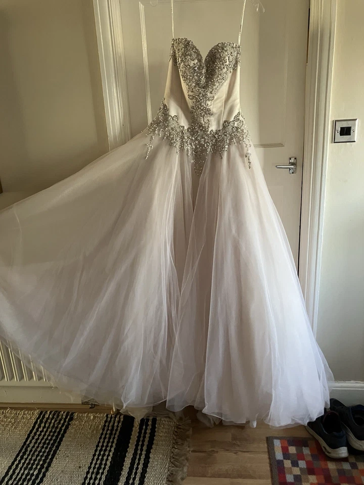 Kenneth Winston Private Label Wedding Dress Size 8 - Image 2 of 4