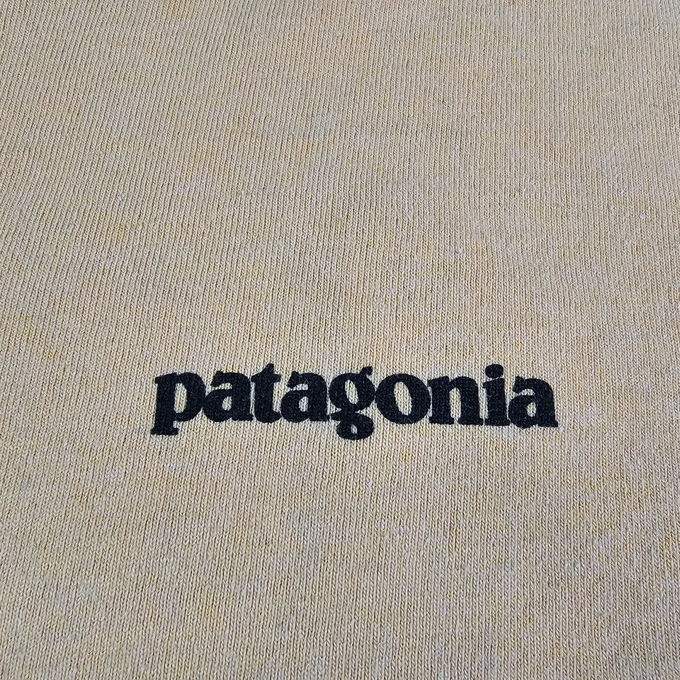 Patagonia Shirt Adult Large Salmon Cool Hiking Outdoors Responsibili-Tee Men - Image 3 of 4