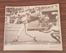 Original Newspaper Photograph Omar Moreno Gary Carter Expos Pirates VERY RARE 