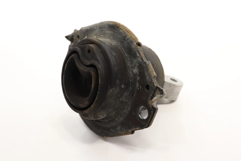 Cargador Dodge 2011-2023 soporte de montaje de marco de motor derecho o izquierdo OEM Foto 3 de 4