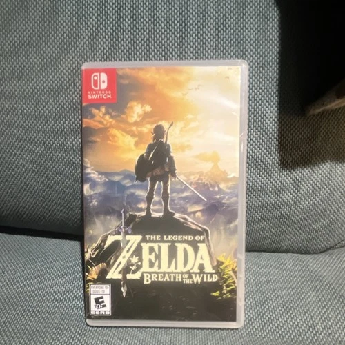 Nintendo The Legend of Zelda Breath of the Wild Switch Case Included